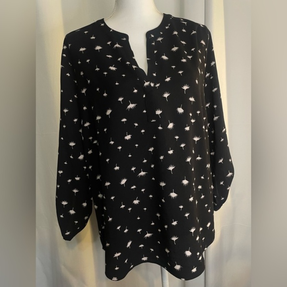 Danielrainn Black And white Bird print Business Blouse Woman Size Large